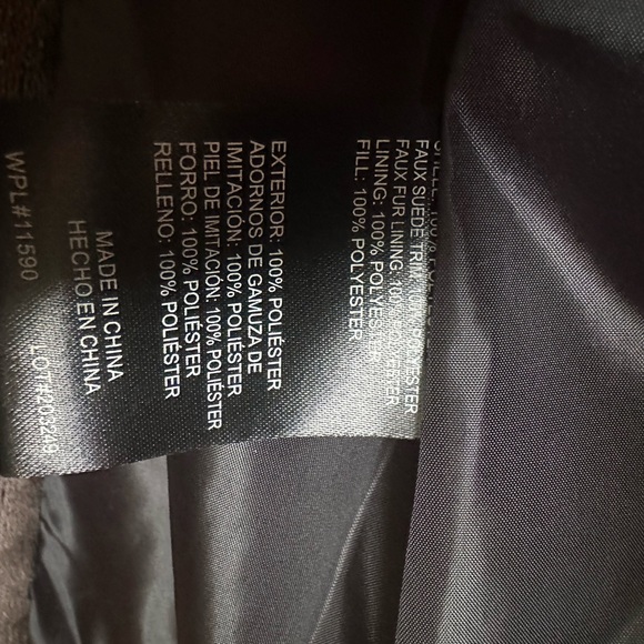 Weatherproof jacket - Picture 3 of 6